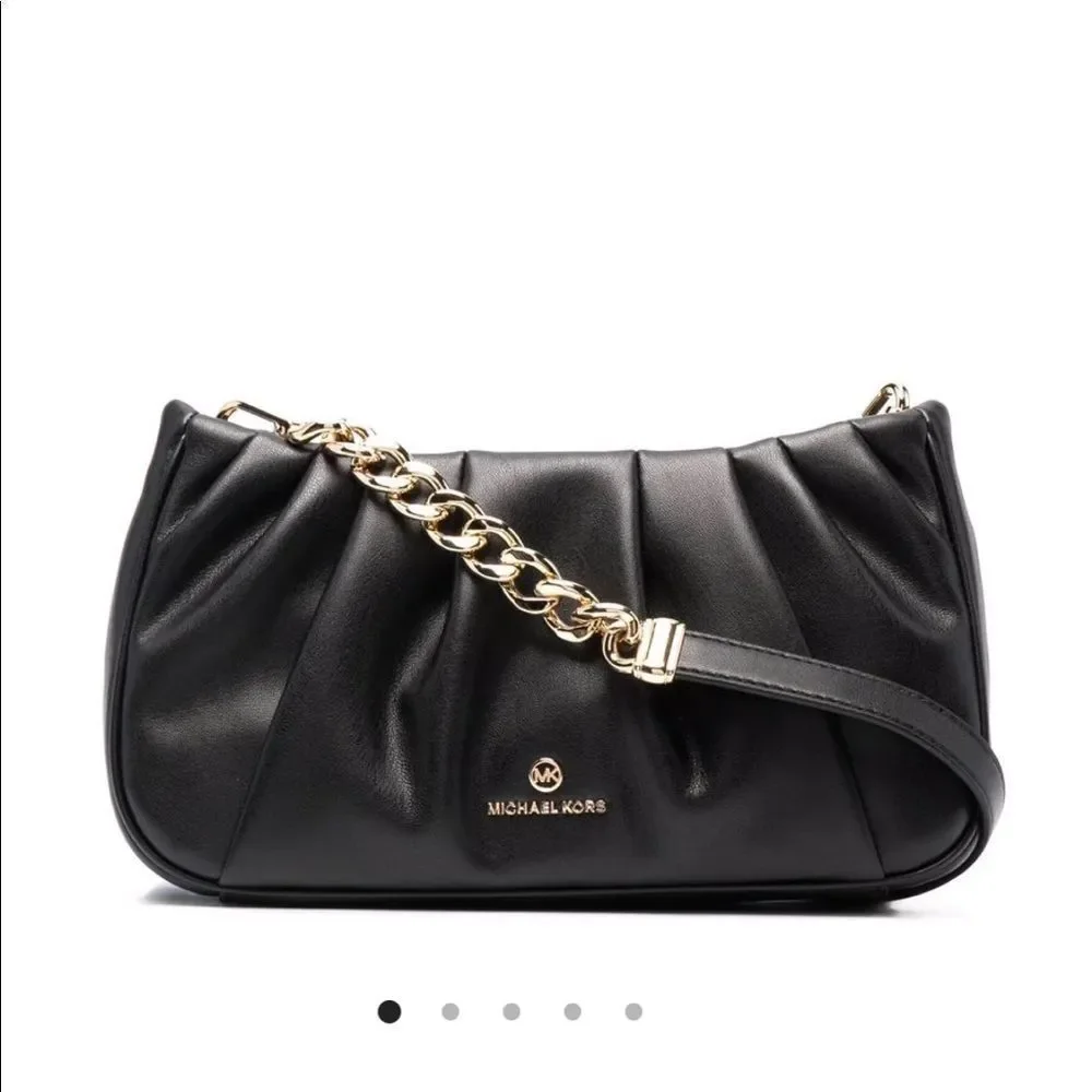Michael Kors 🖤 crossbody - Picture 10 of 12